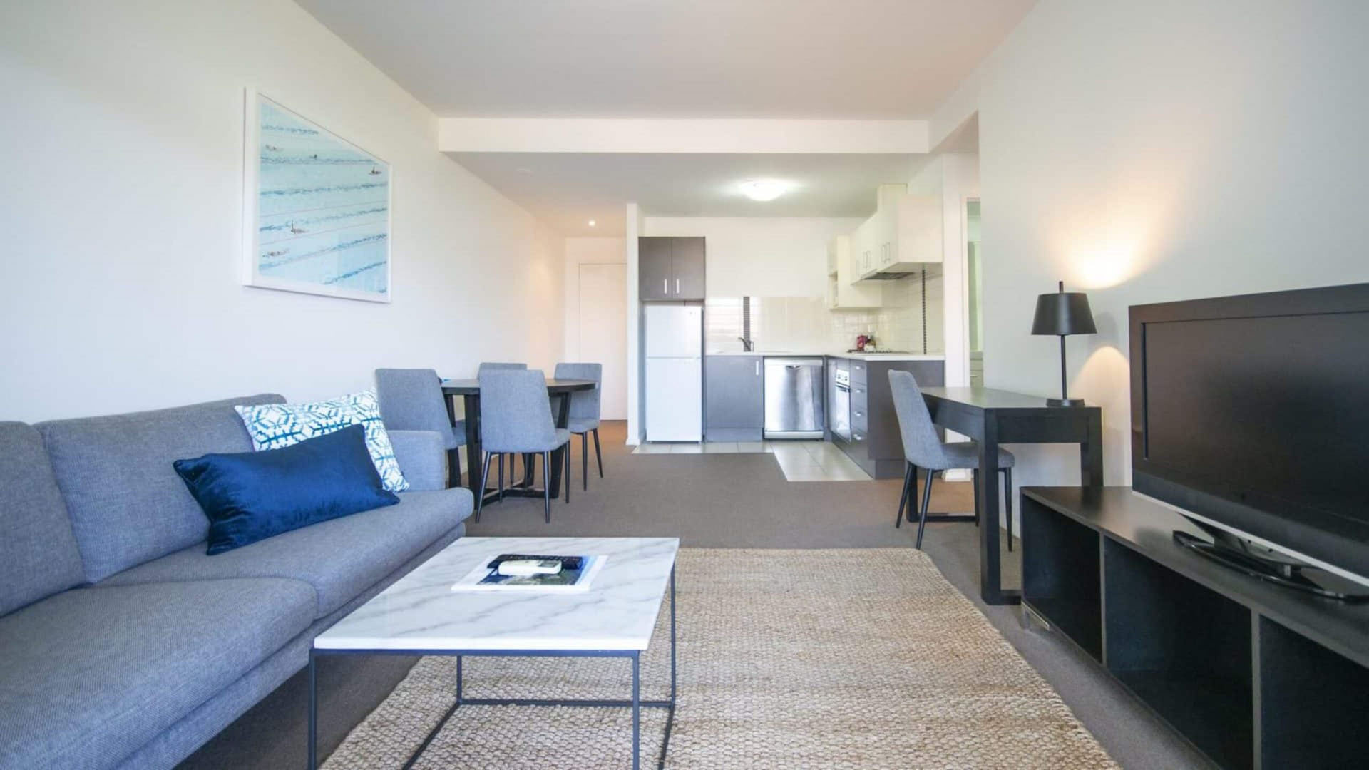 One Bedroom Apartment Mantra Wollongong